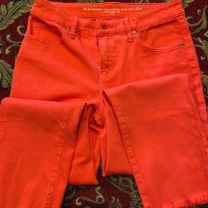 Chico’s So Slimming Girlfriend Slim Leg Crop Size 00/2